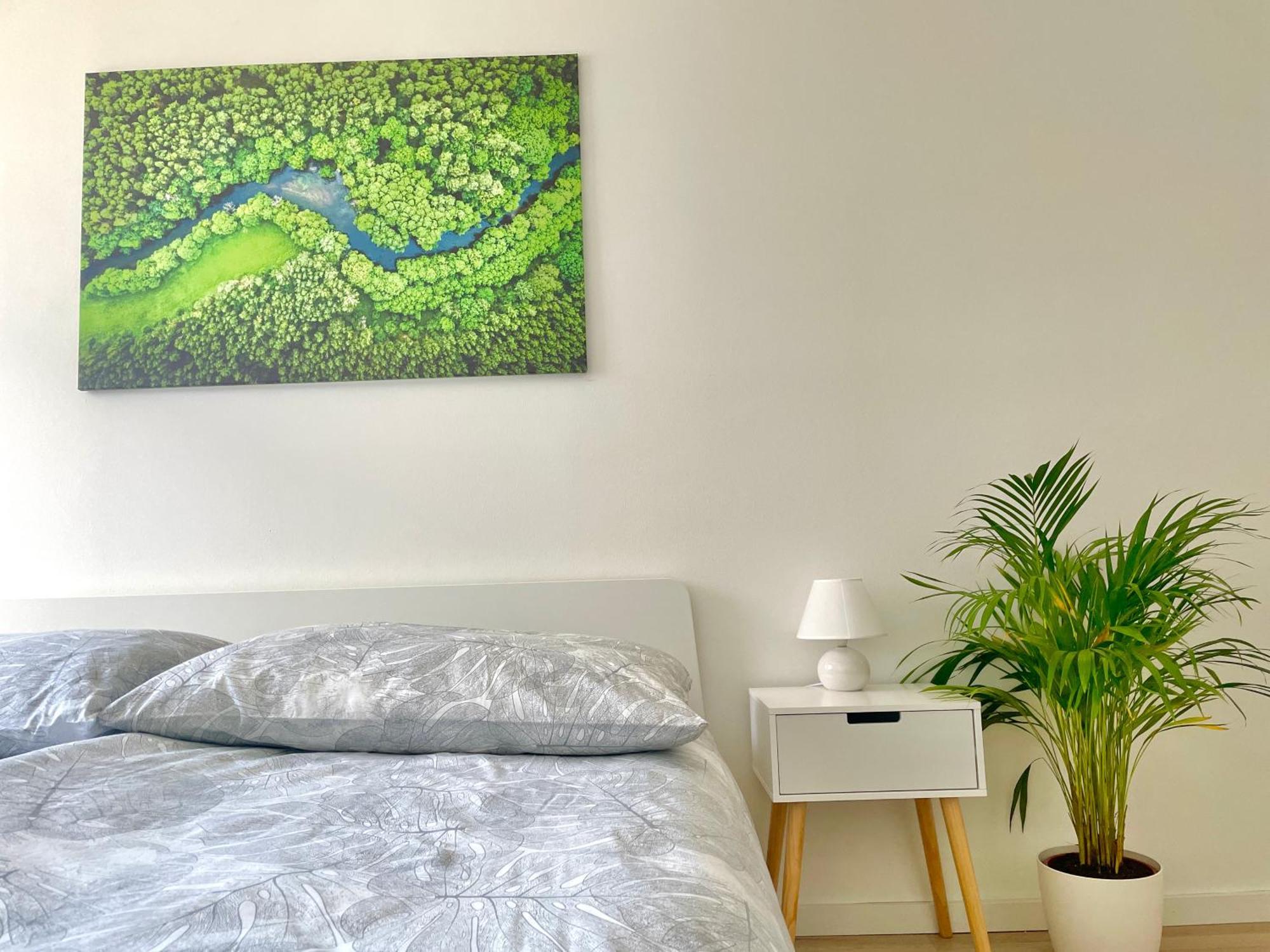 Large 2 Bedroom Close To Center Wien